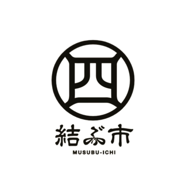 1/16 11:00〜13:00
金曜結ぶ市in四賀支所

ヴィオパーク劇場
　季節野菜と海老天丼弁当 700円
寄ってけや福寿草
yottekeya.akatonbo 
　ビビンバ　　　　　　　 650円
　海鮮チヂミ　　　　　　 700円
sabouしが
sabousiga 
  安曇野放牧豚ｼﾘｰｽﾞ
　黒酢豚弁当　　　　　　 800円
　ロールキャベツ弁当　　 800円

天然酵母パンやドーナツ
t_i_i_s_a_i_p_a_n_y_a 
有機自家焙煎珈琲
goka_ishow 

お待ちしております

#弁当販売 
#有機自家焙煎珈琲 
#天然酵母パン 
#オーガニック #四賀