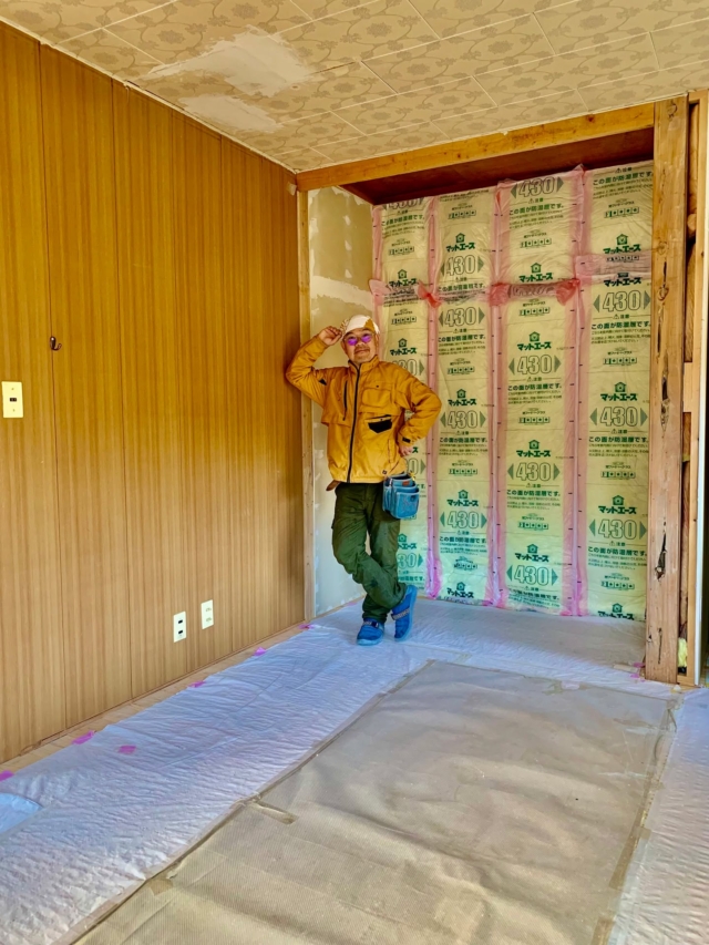 💫

天気もいいし〜🌈

松本 弘鈴庵 
改修プロジェクト🍀

切っては
貼り〜

切っては
貼り〜😉

////////////////////
Y's CREATION
ワイズクリエイション
空間デザイン
住宅・店舗 設計施工

//////////////////////////////////
麗屋 弘鈴庵 -らいや こうりんあん-
https://raiyakourinan.com/

#信州
#長野
#松本
#四賀
#松本弘鈴庵